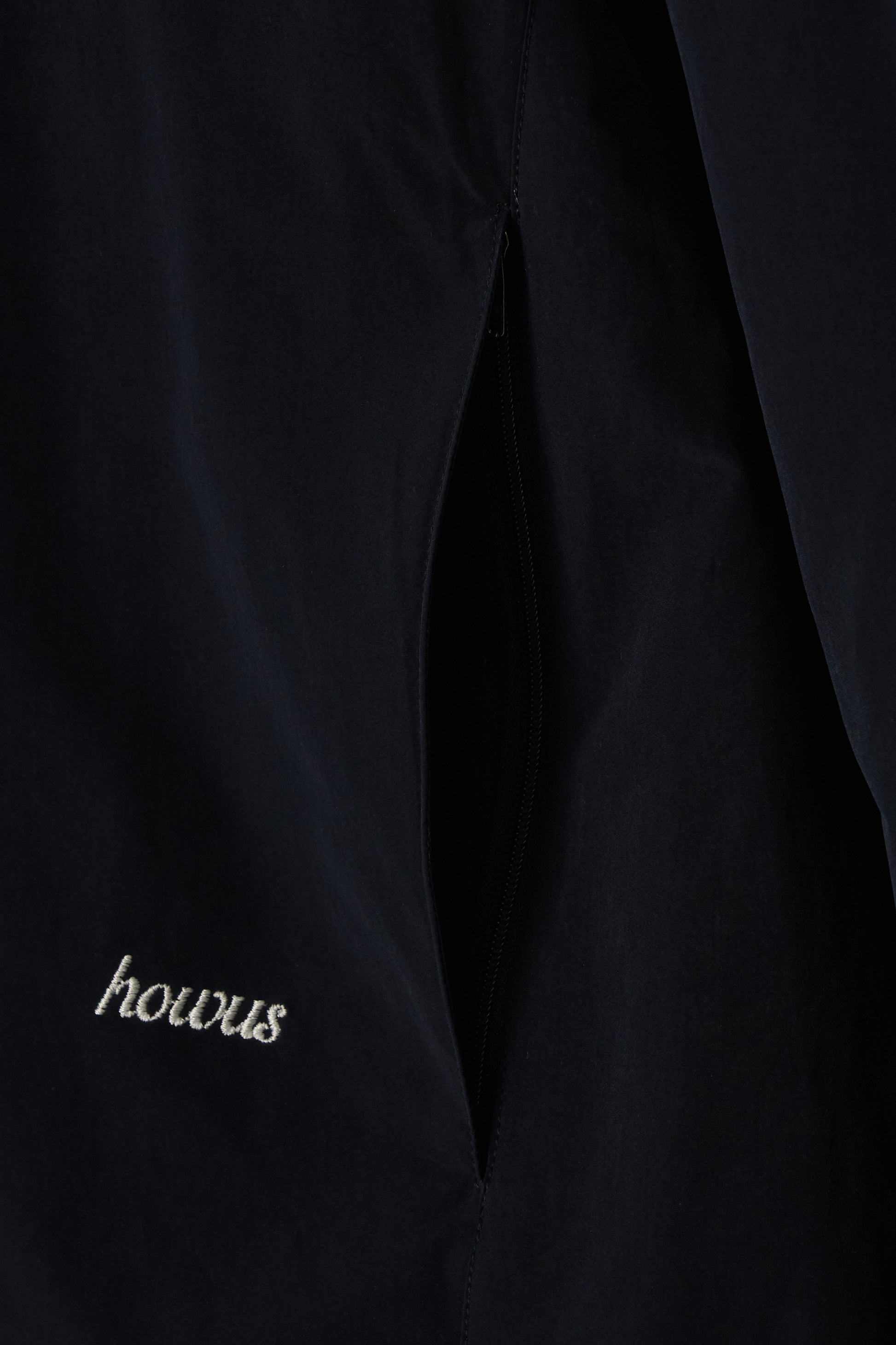 color_navy