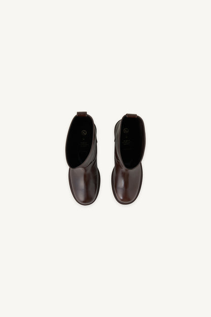 color_brown