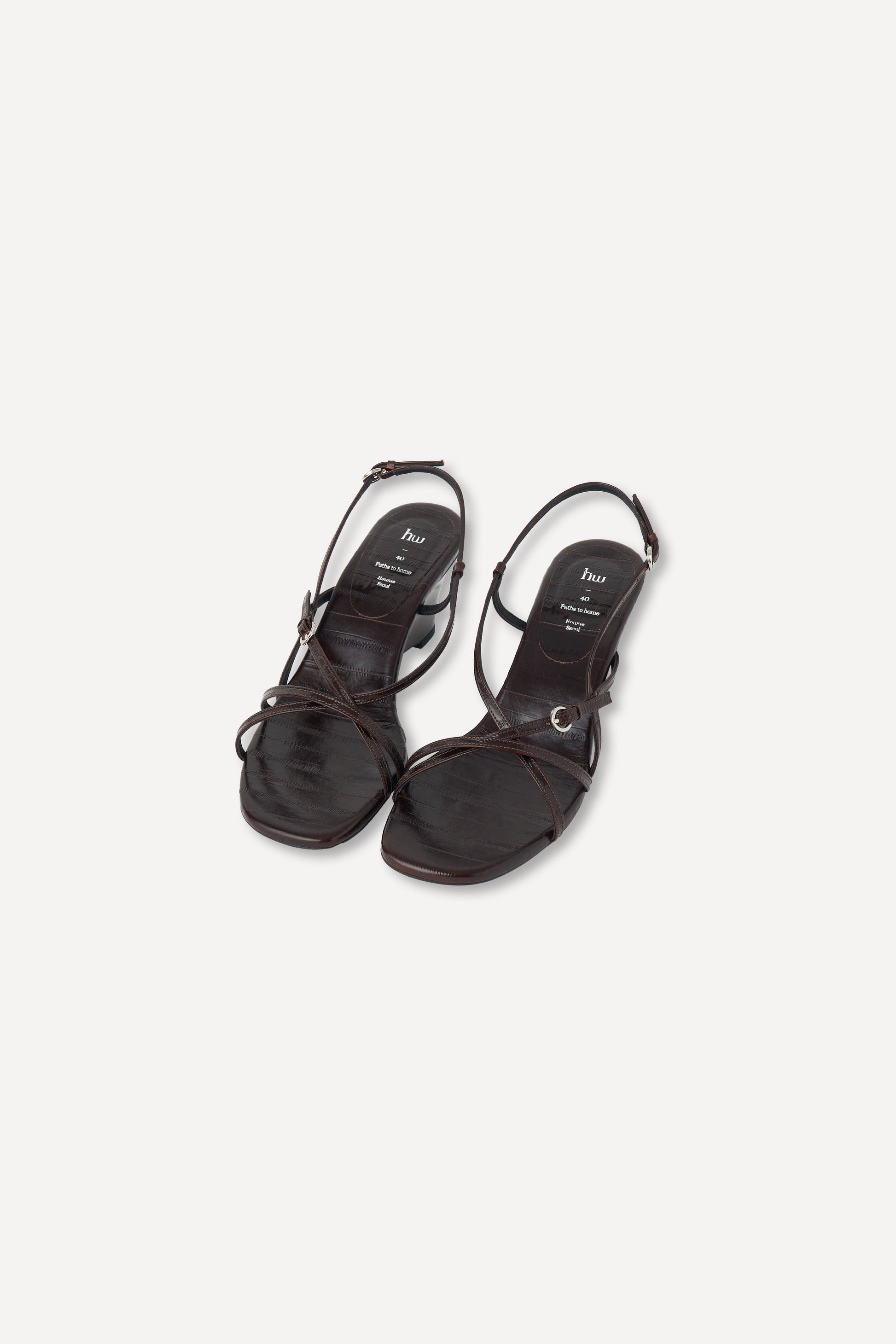 color_brown