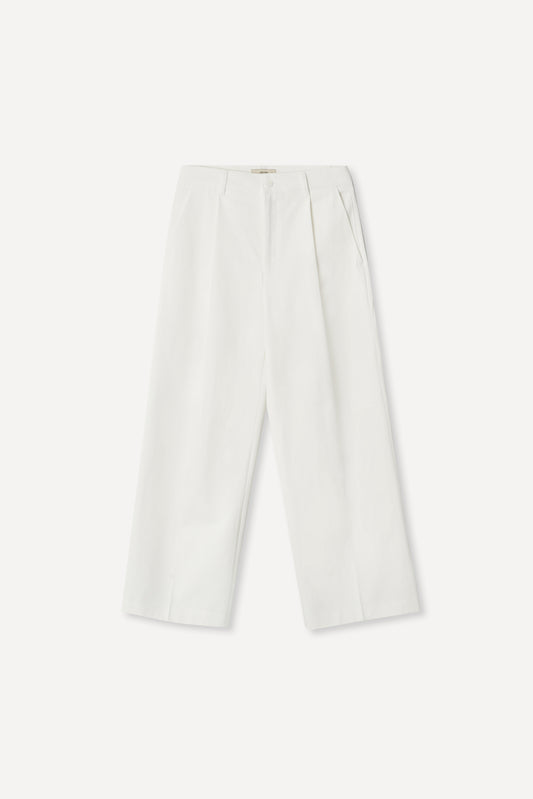 color_ivory