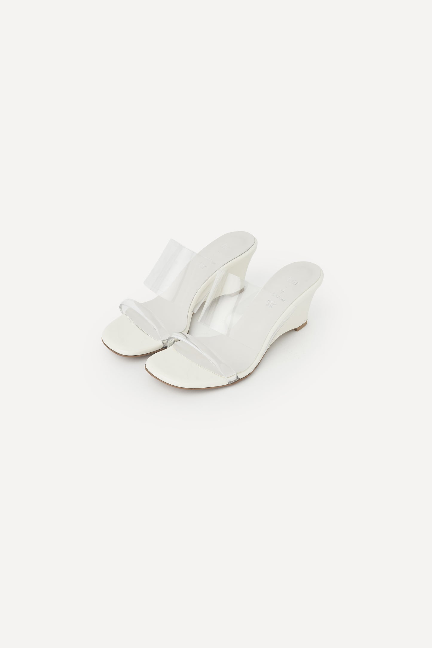 color_ivory