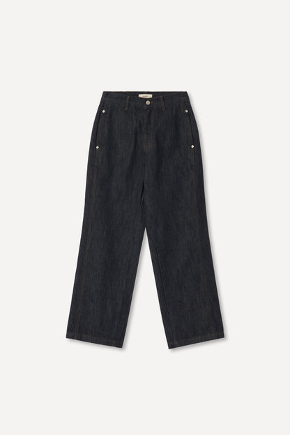 color_dark_navy