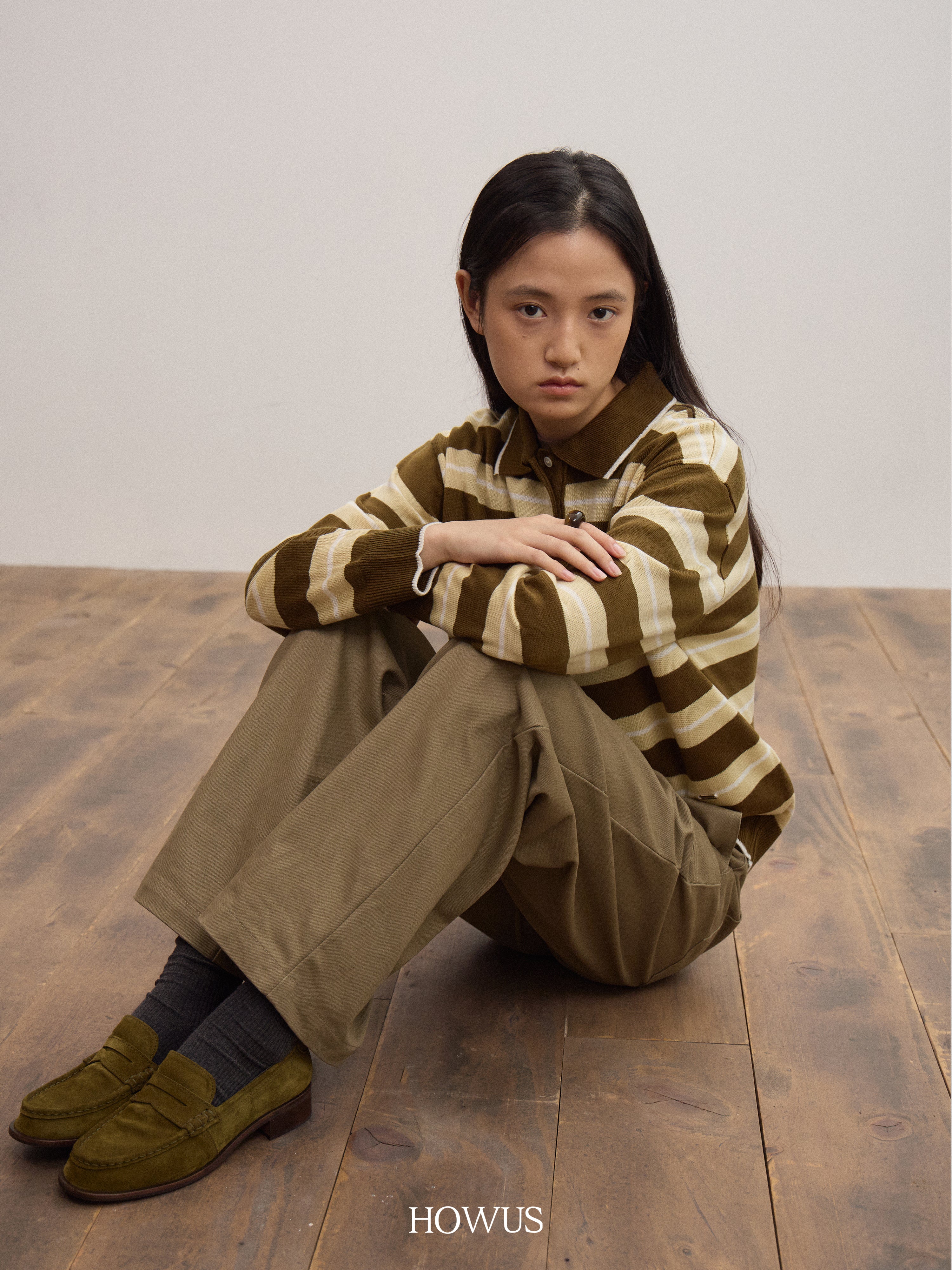 color_khaki