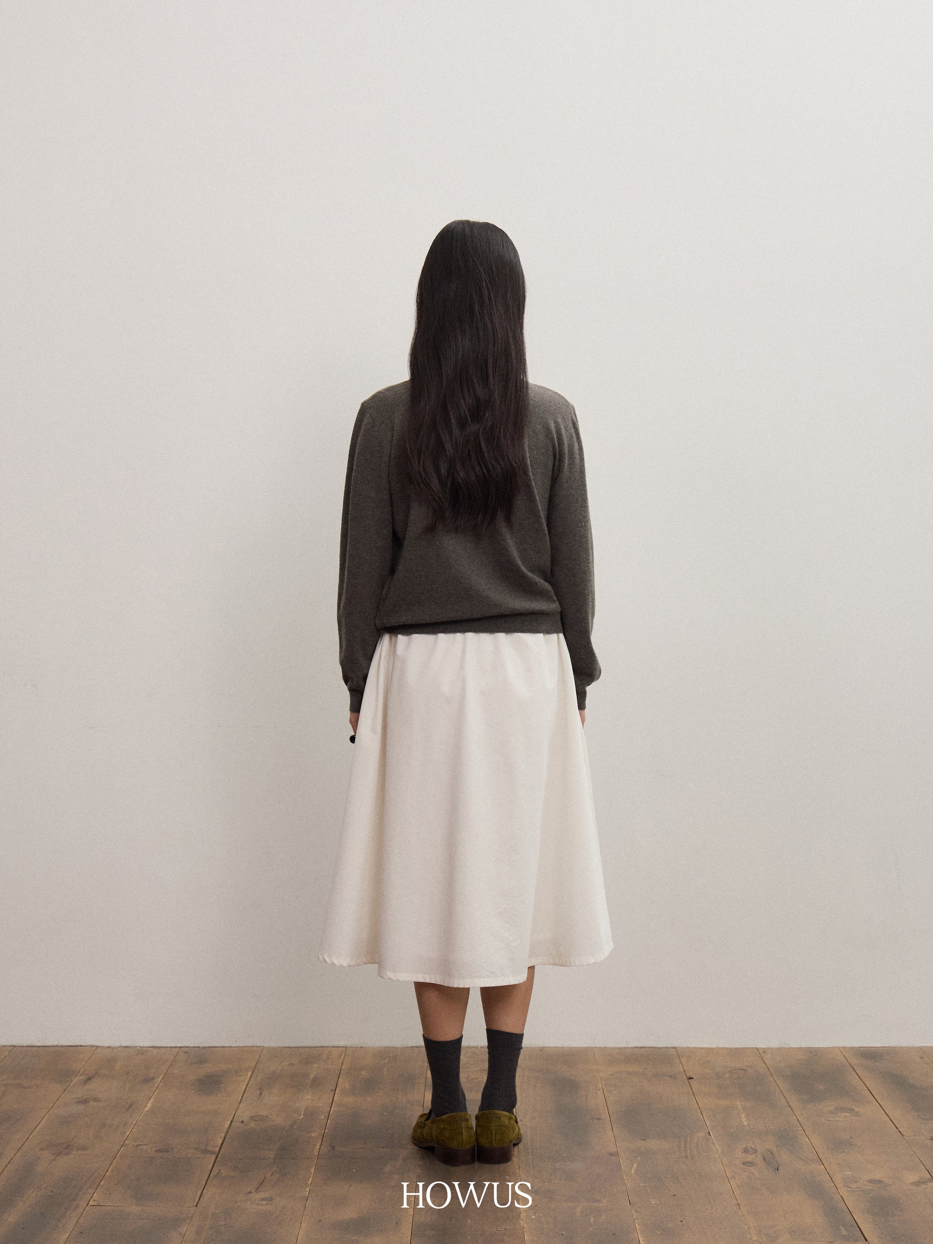 color_khaki