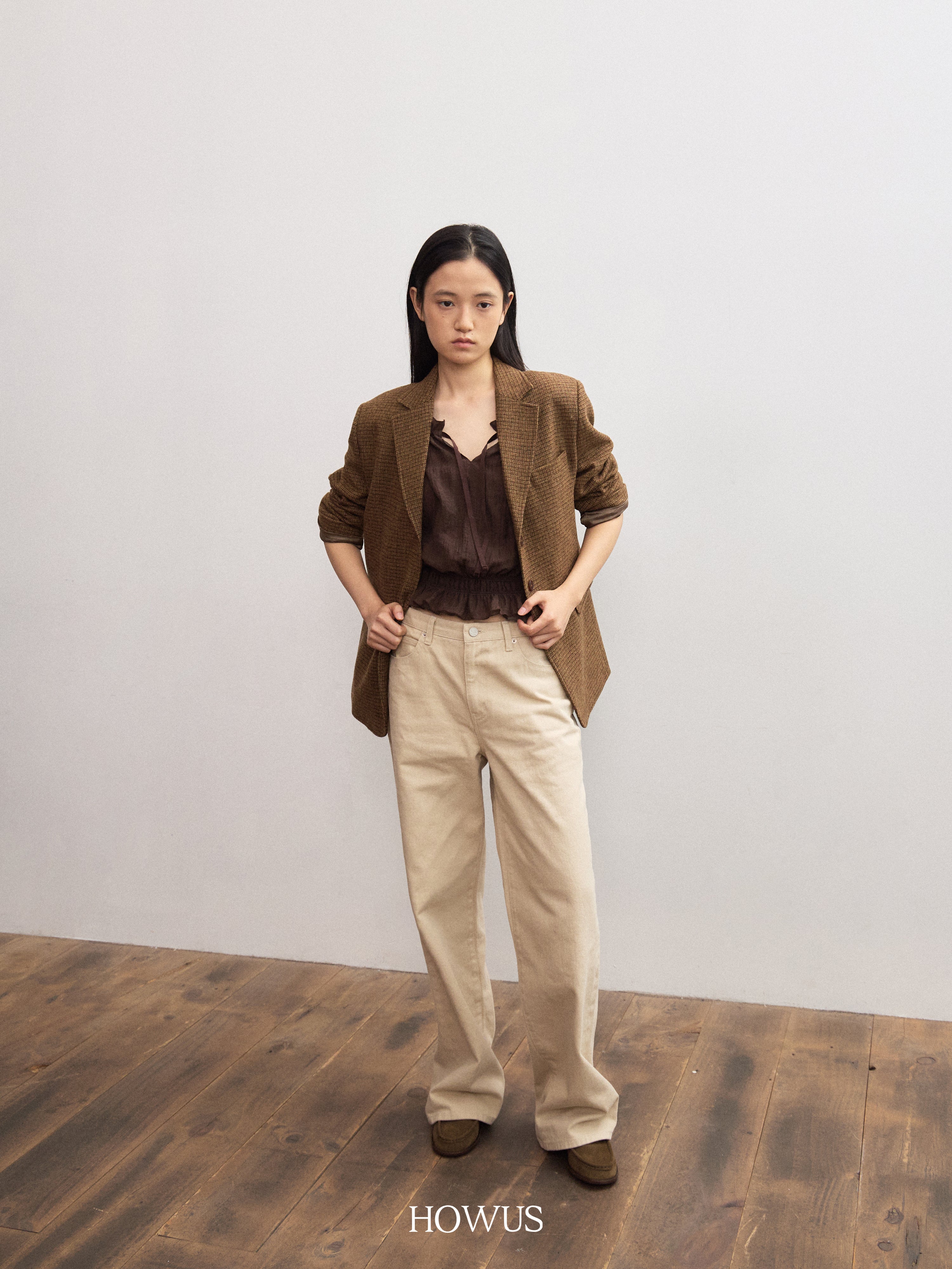color_khaki