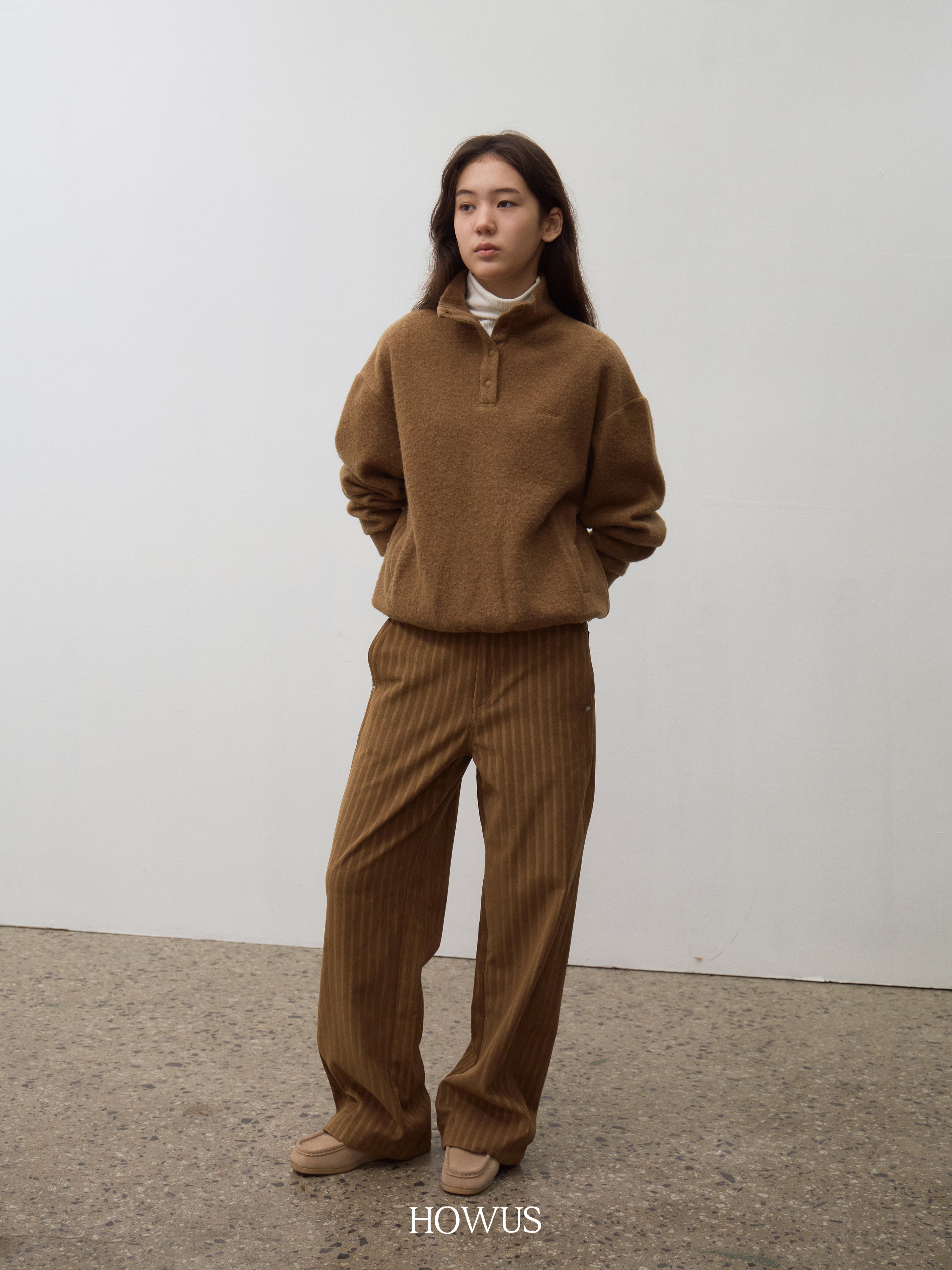 color_beige