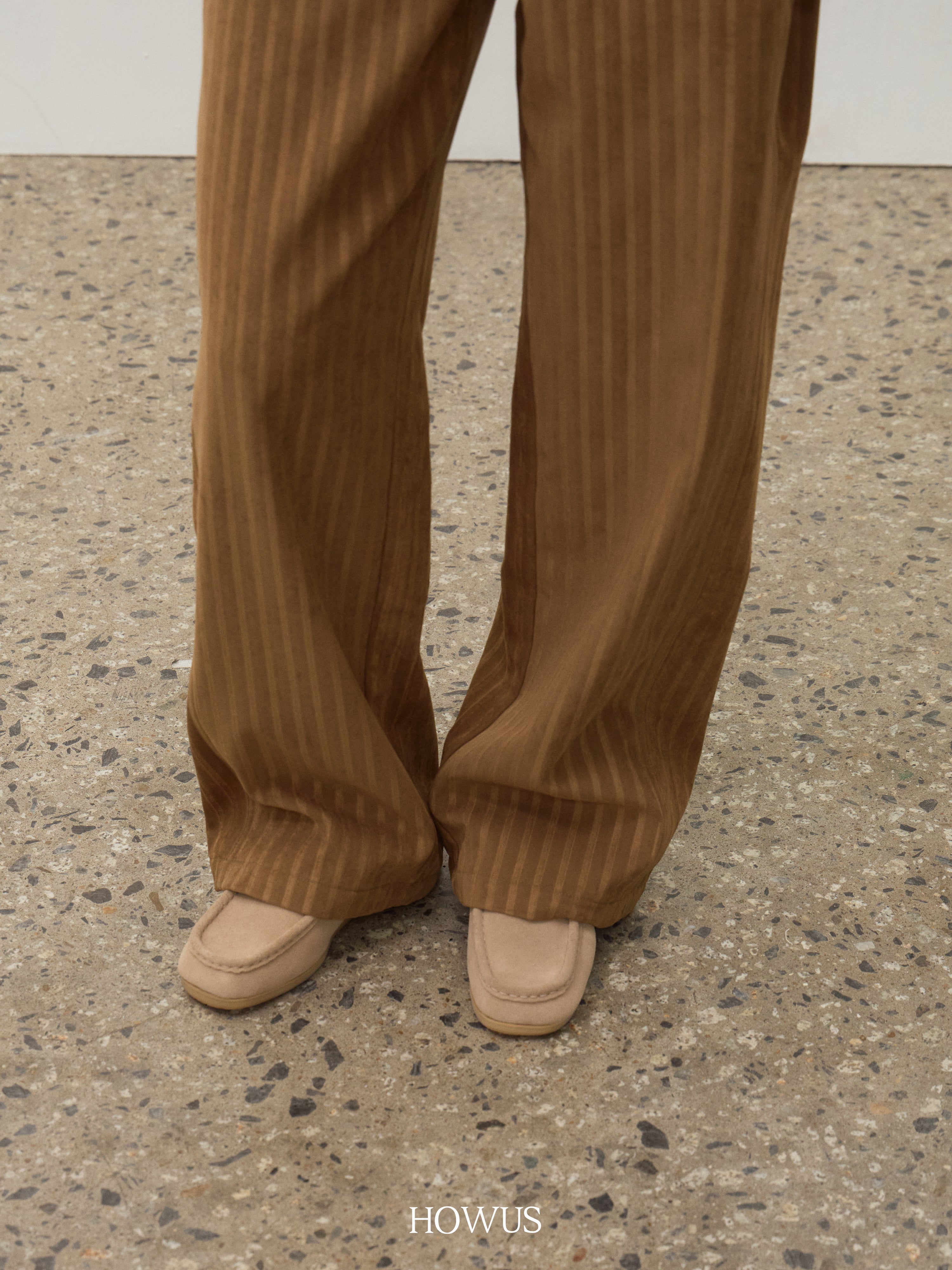 color_beige