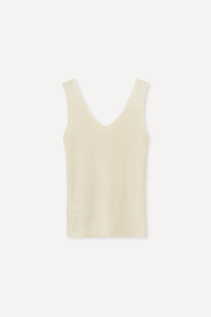 color_ivory
