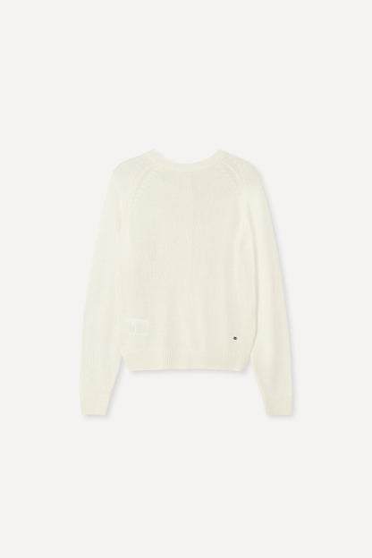 color_ivory