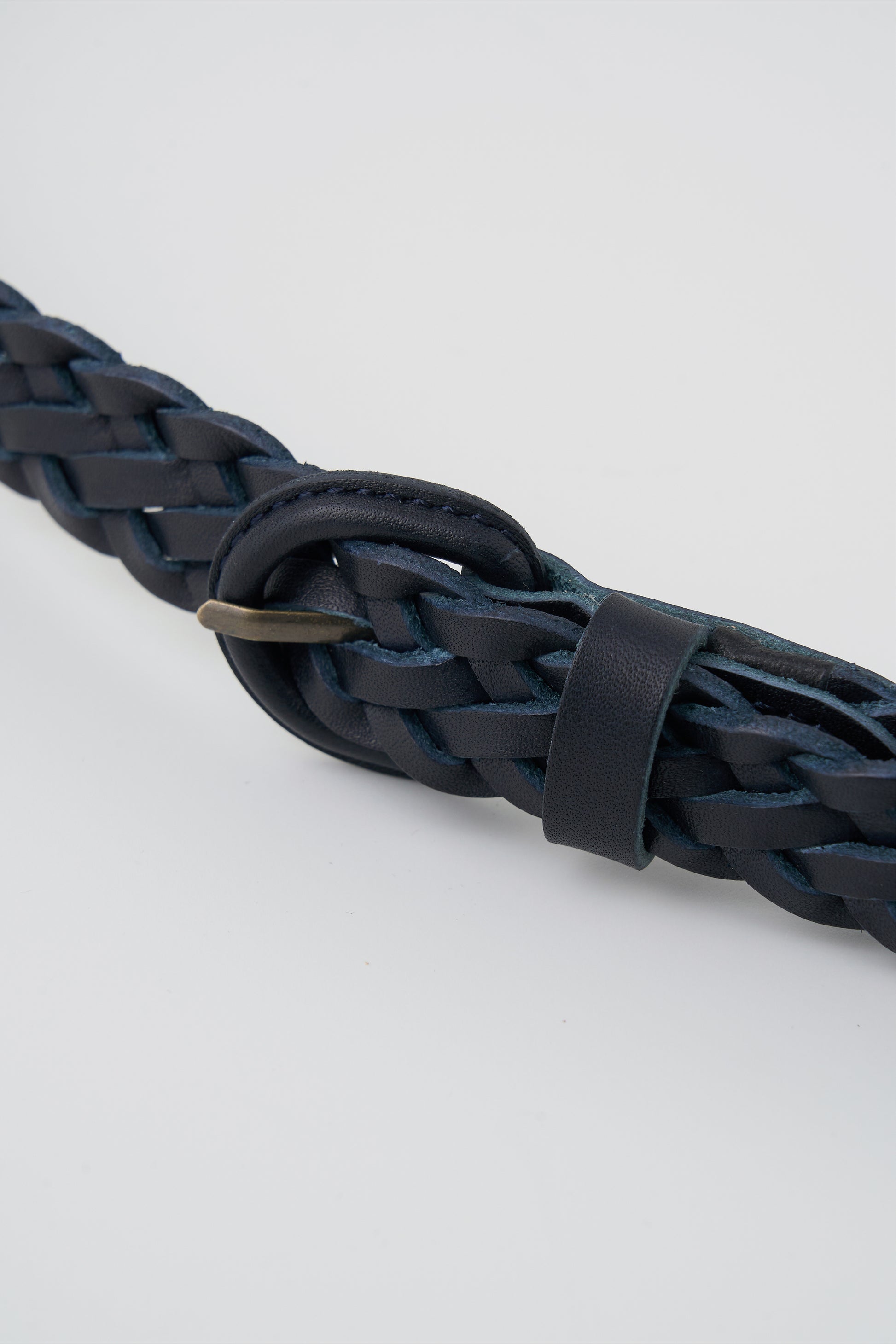 color_dark_navy
