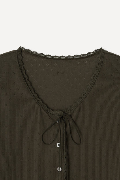 color_khaki