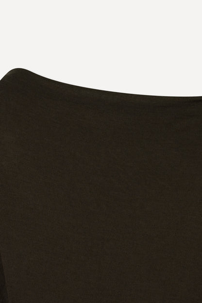 color_brown
