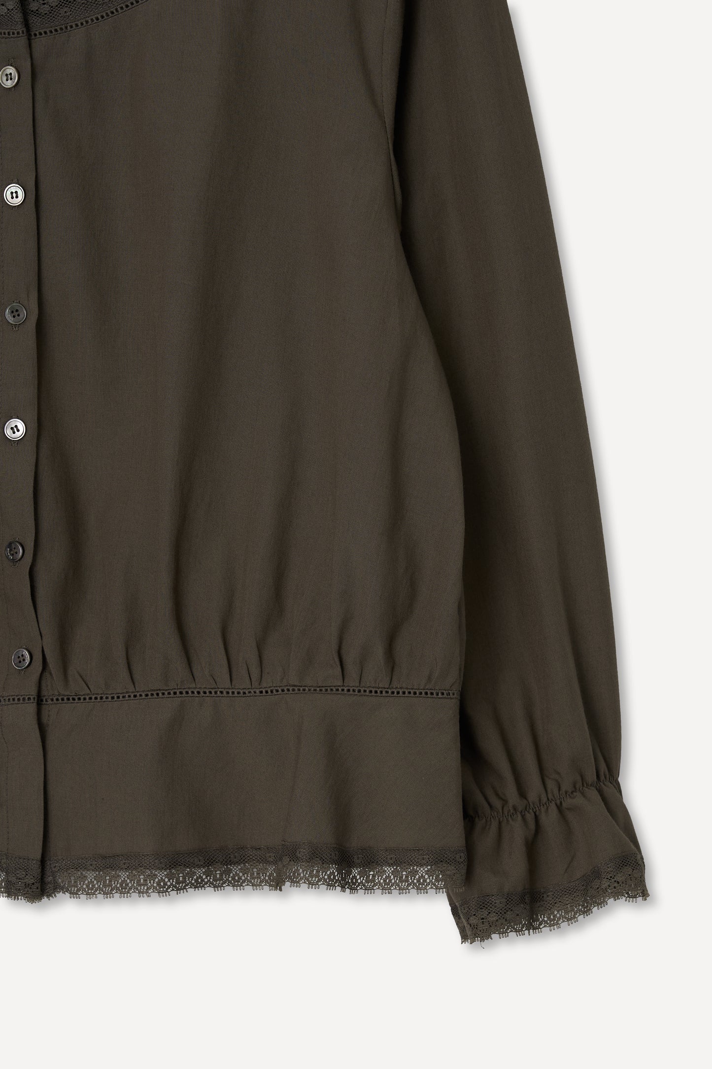 color_khaki