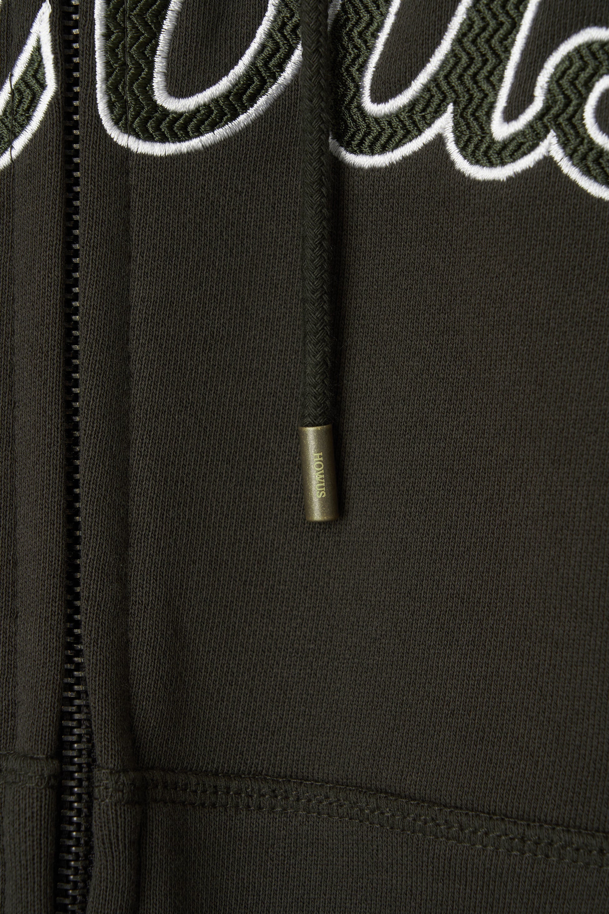 color_khaki