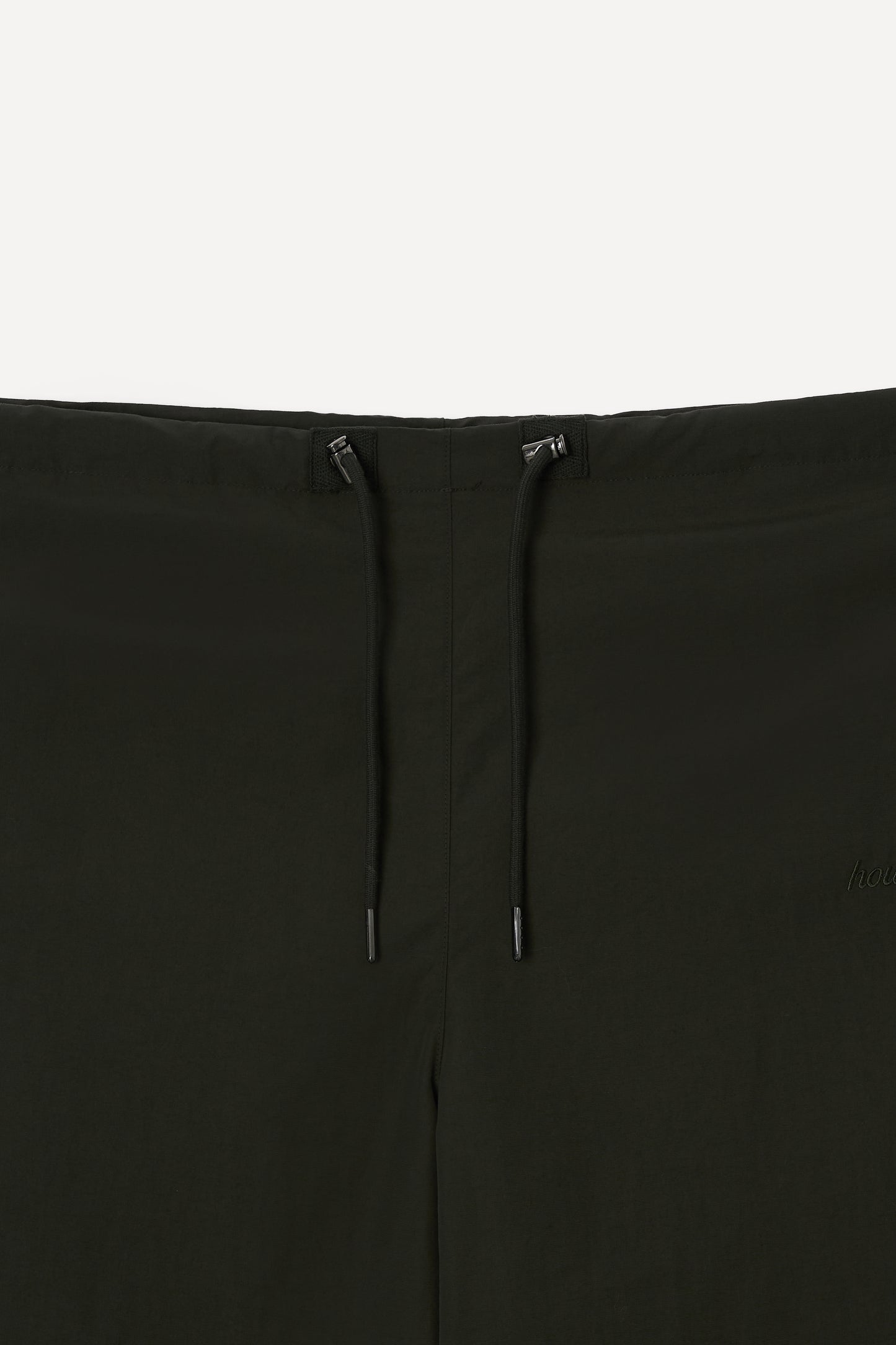 color_khaki