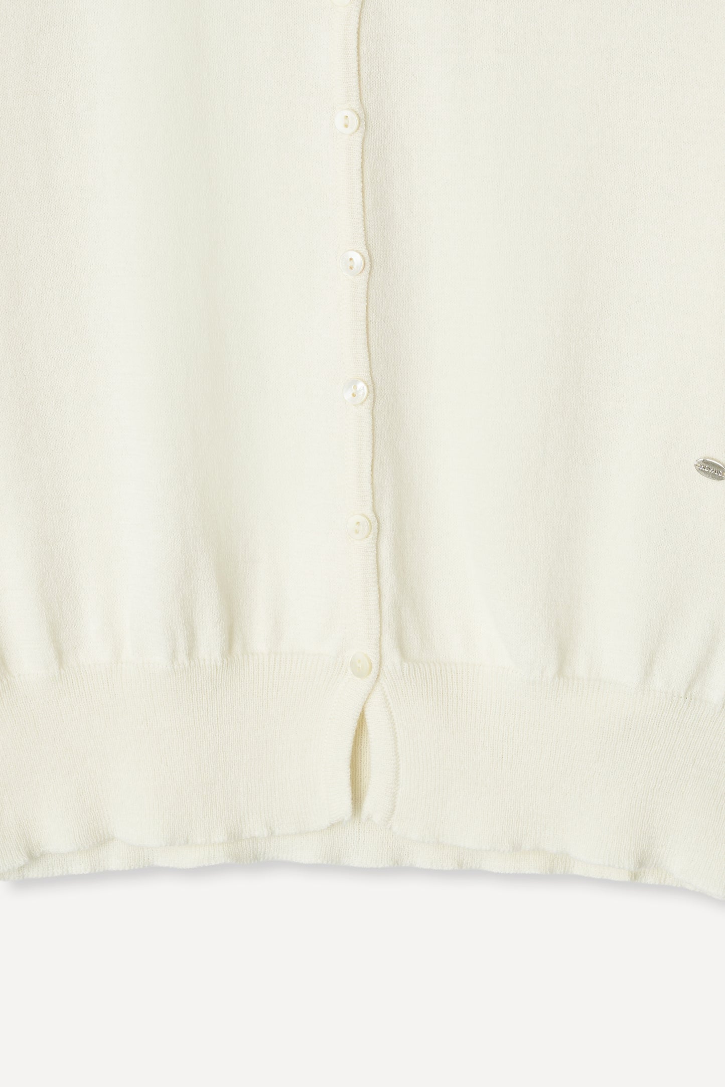color_ivory