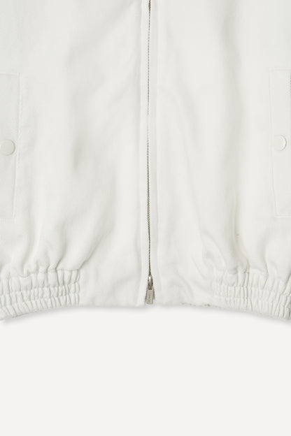 color_off_white