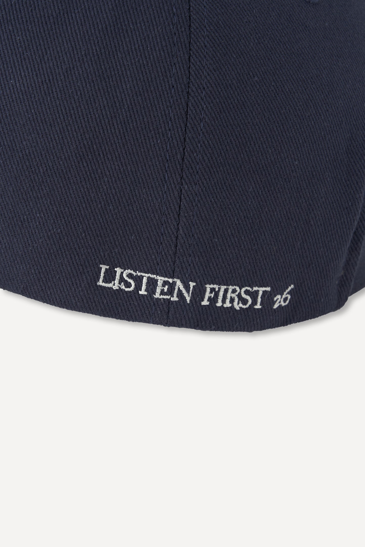 color_navy