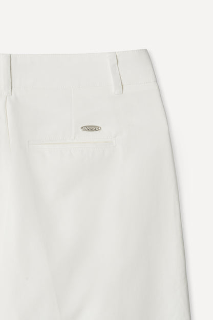 color_ivory