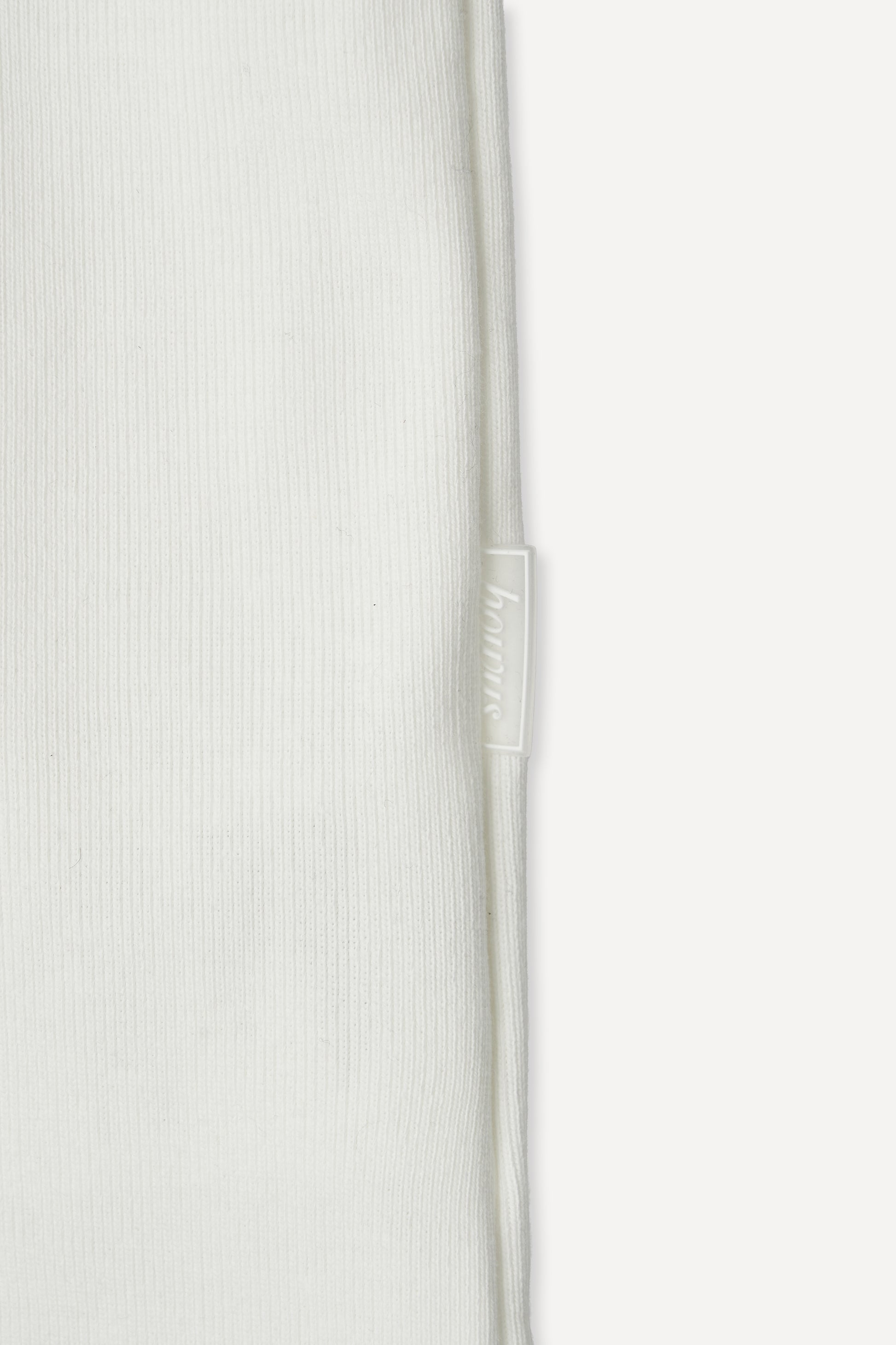 color_ivory