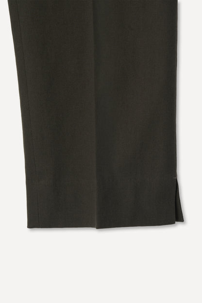 color_khaki