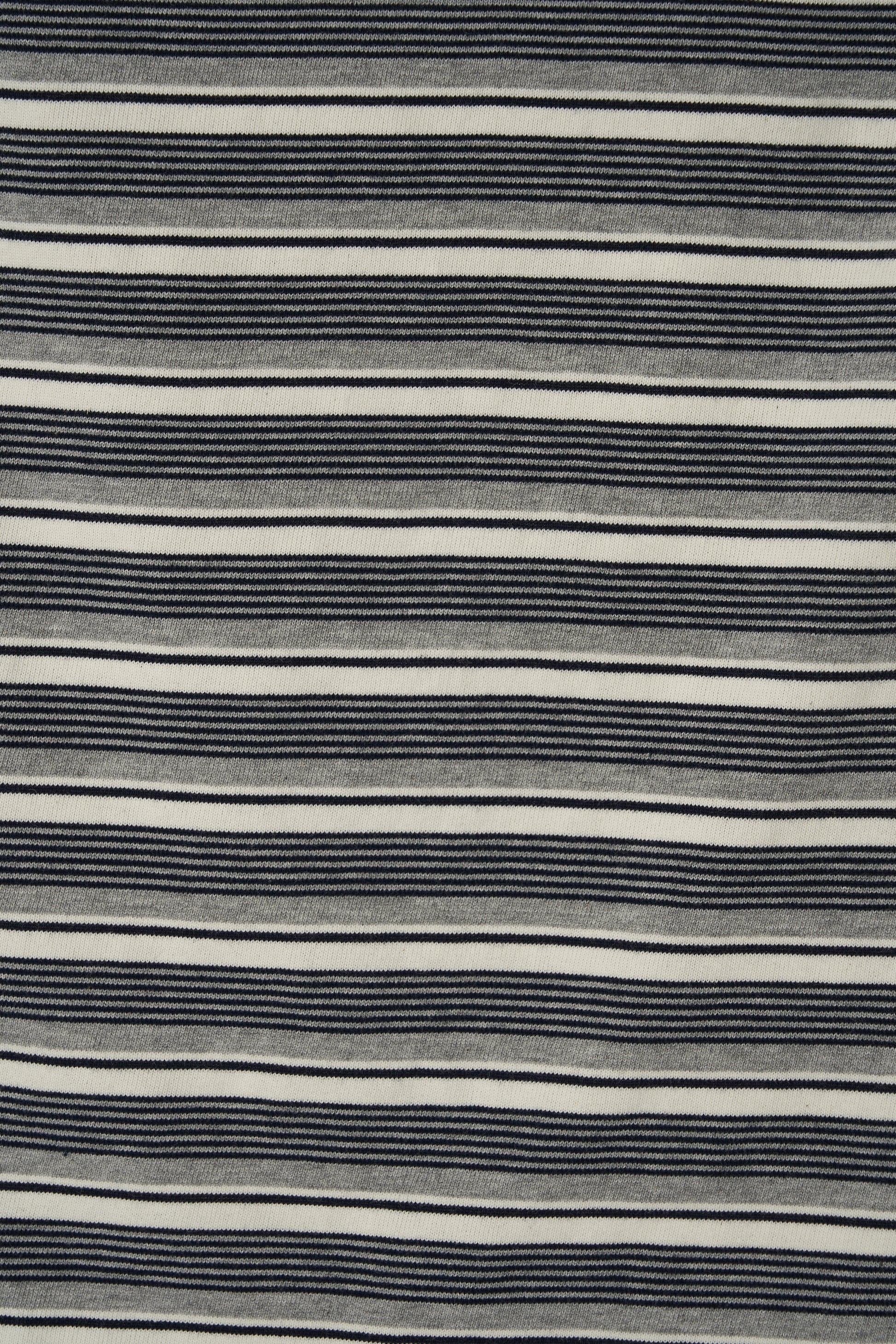 color_navy