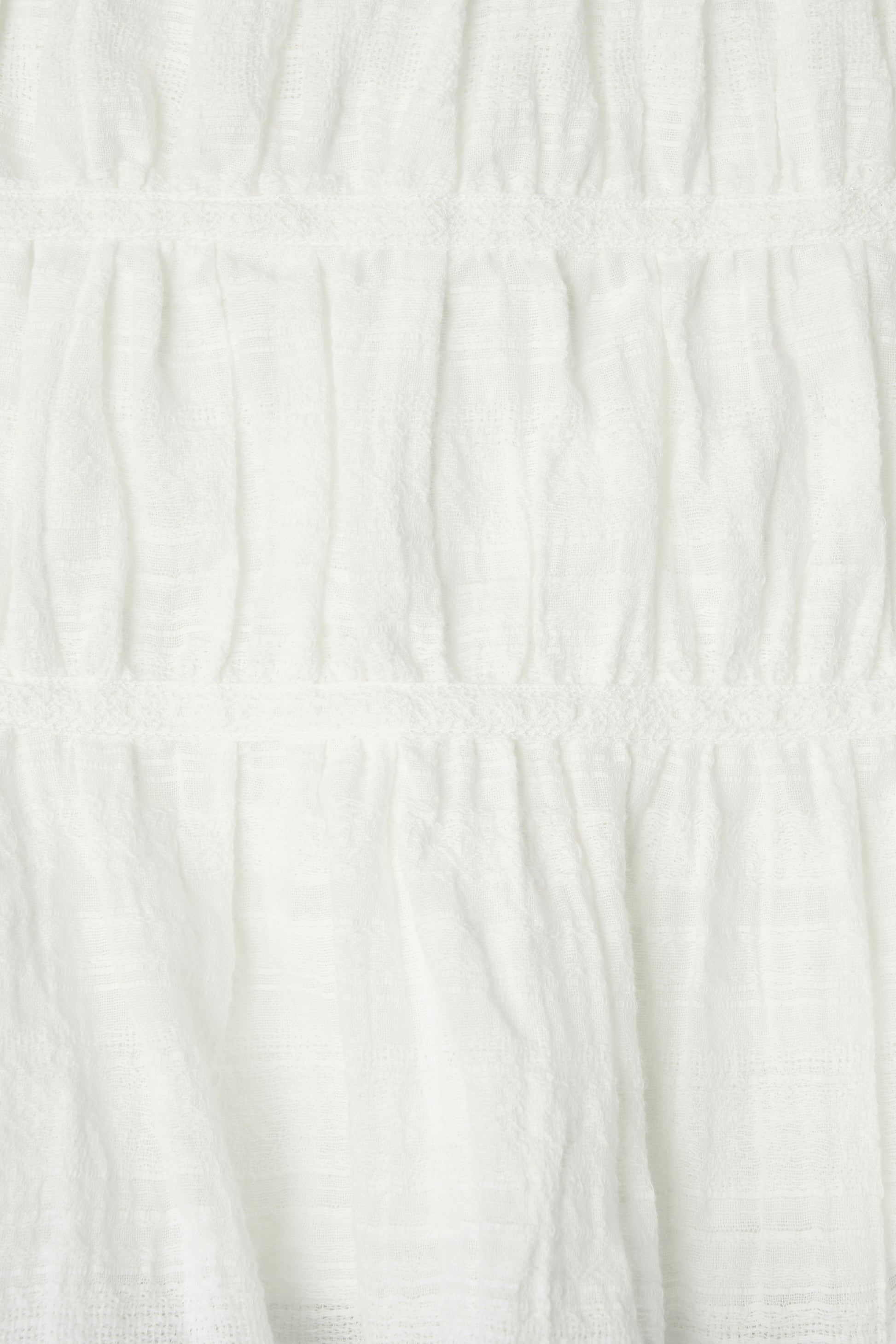 color_ivory