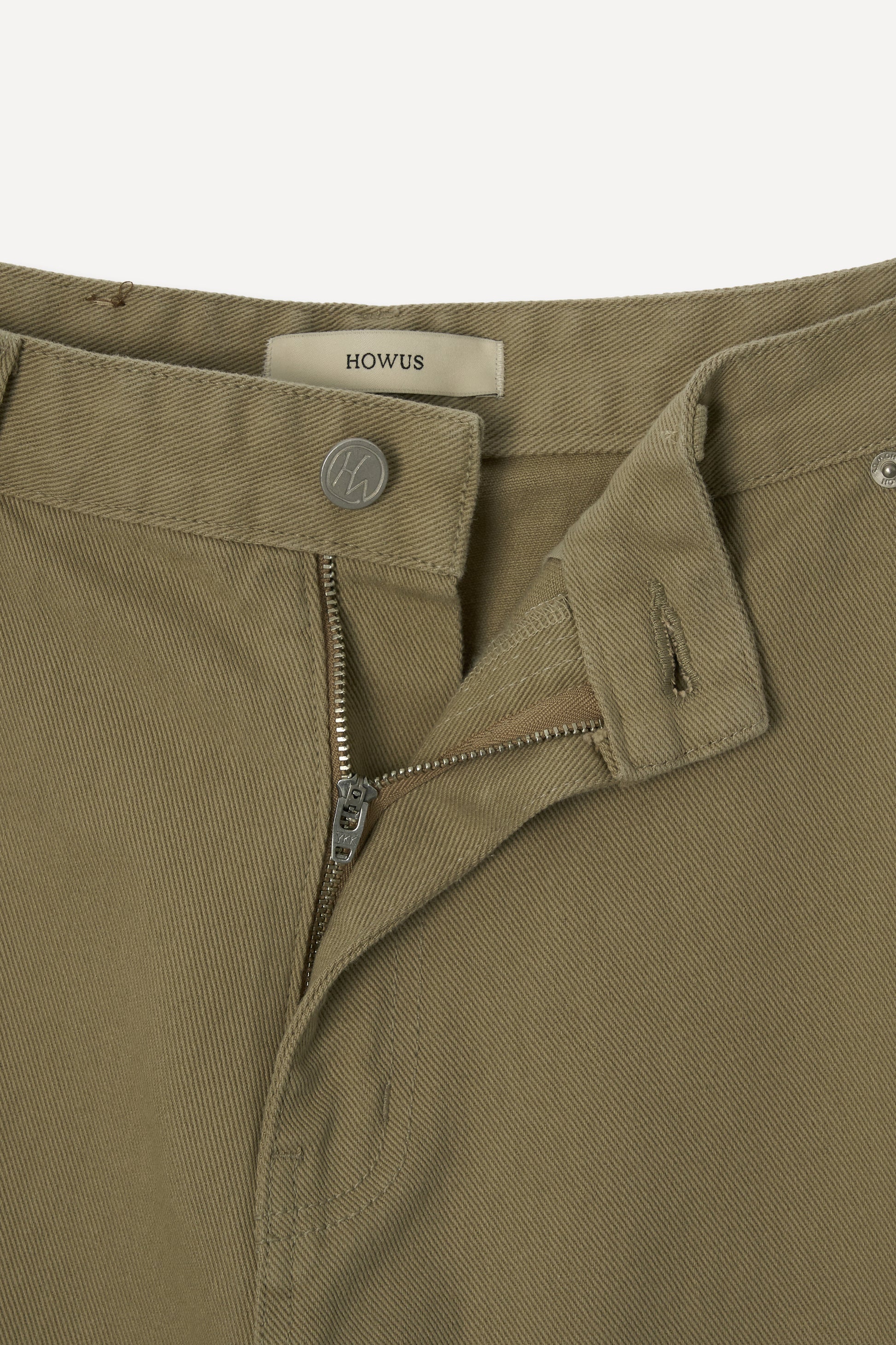 color_beige