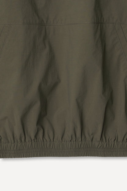 color_khaki