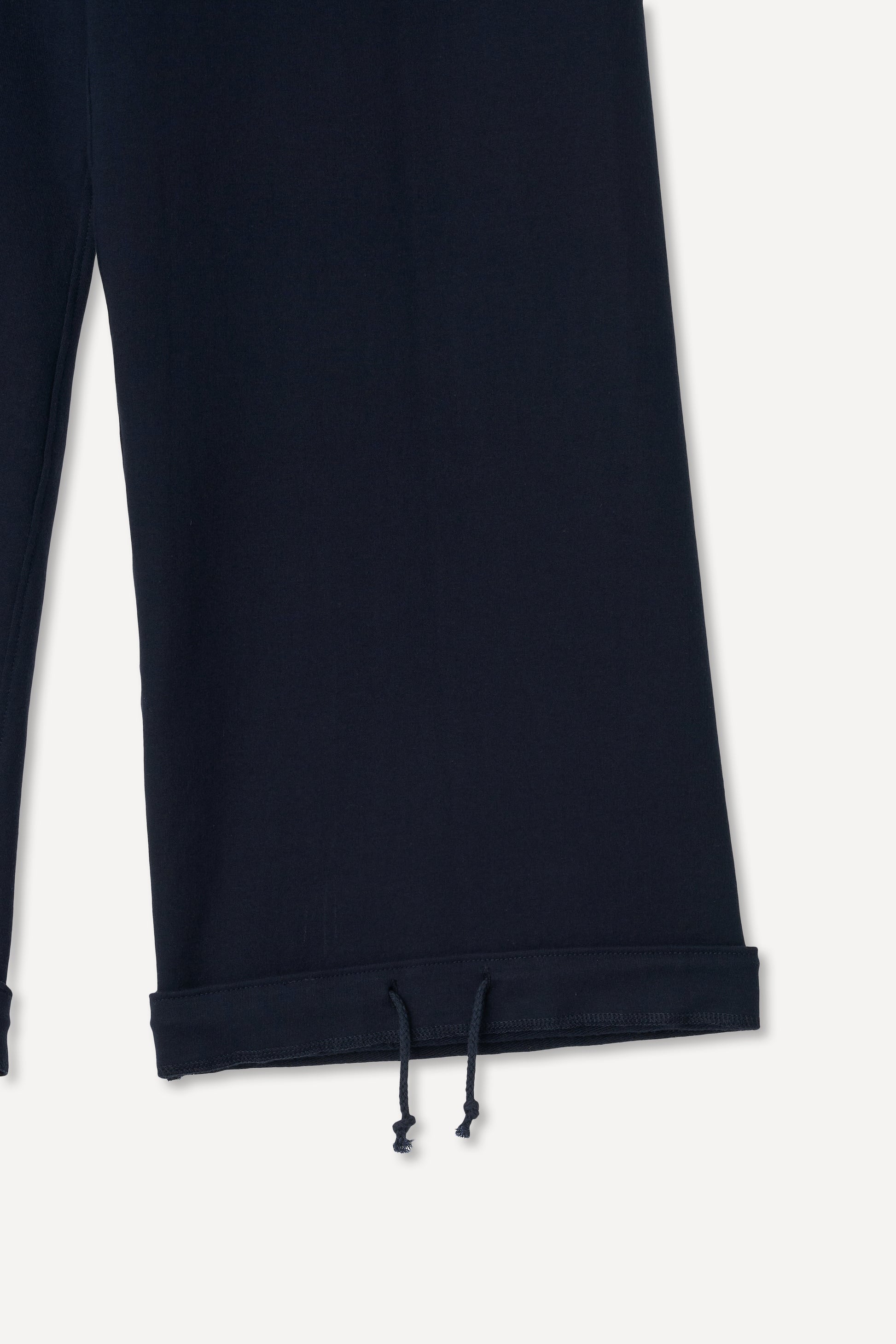 color_dark_navy