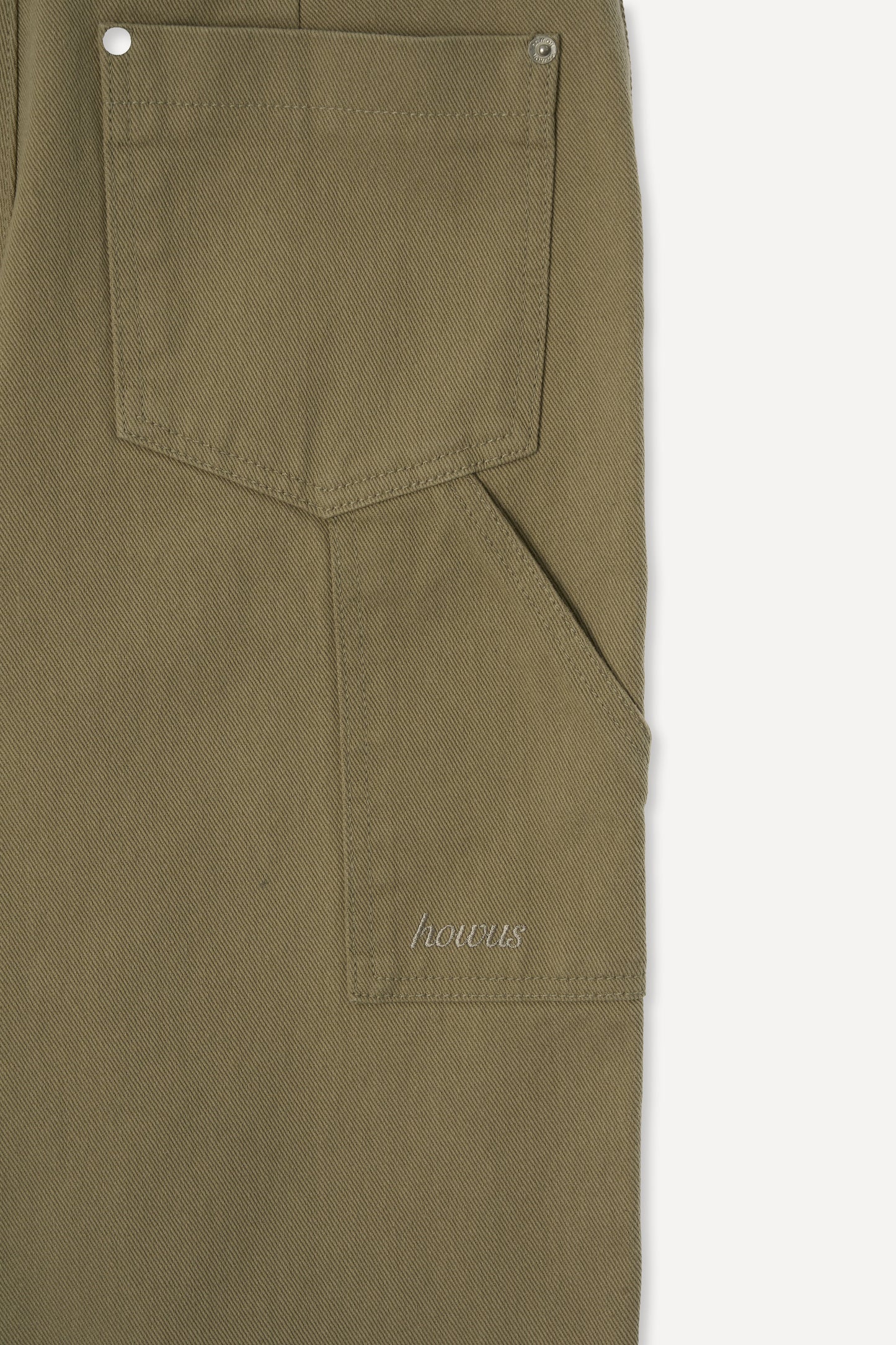 color_beige