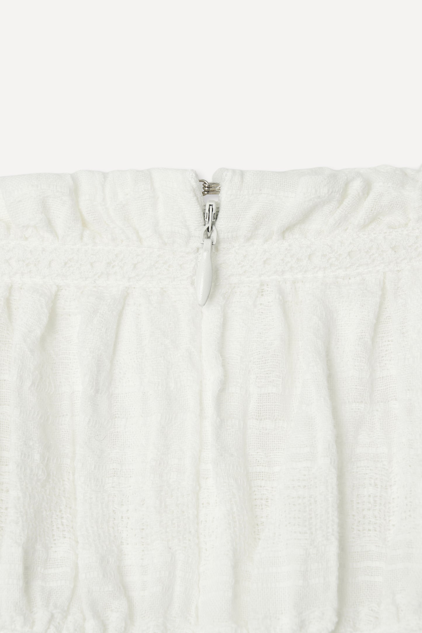 color_ivory
