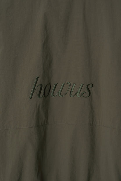 color_khaki