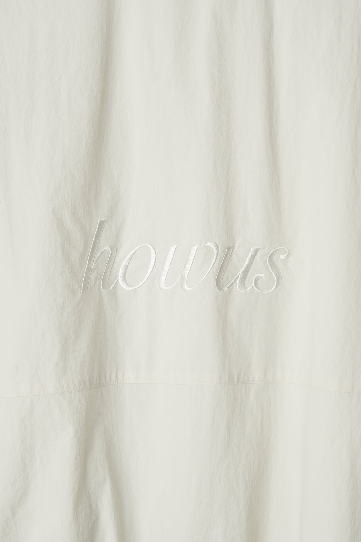 color_cloudy_white