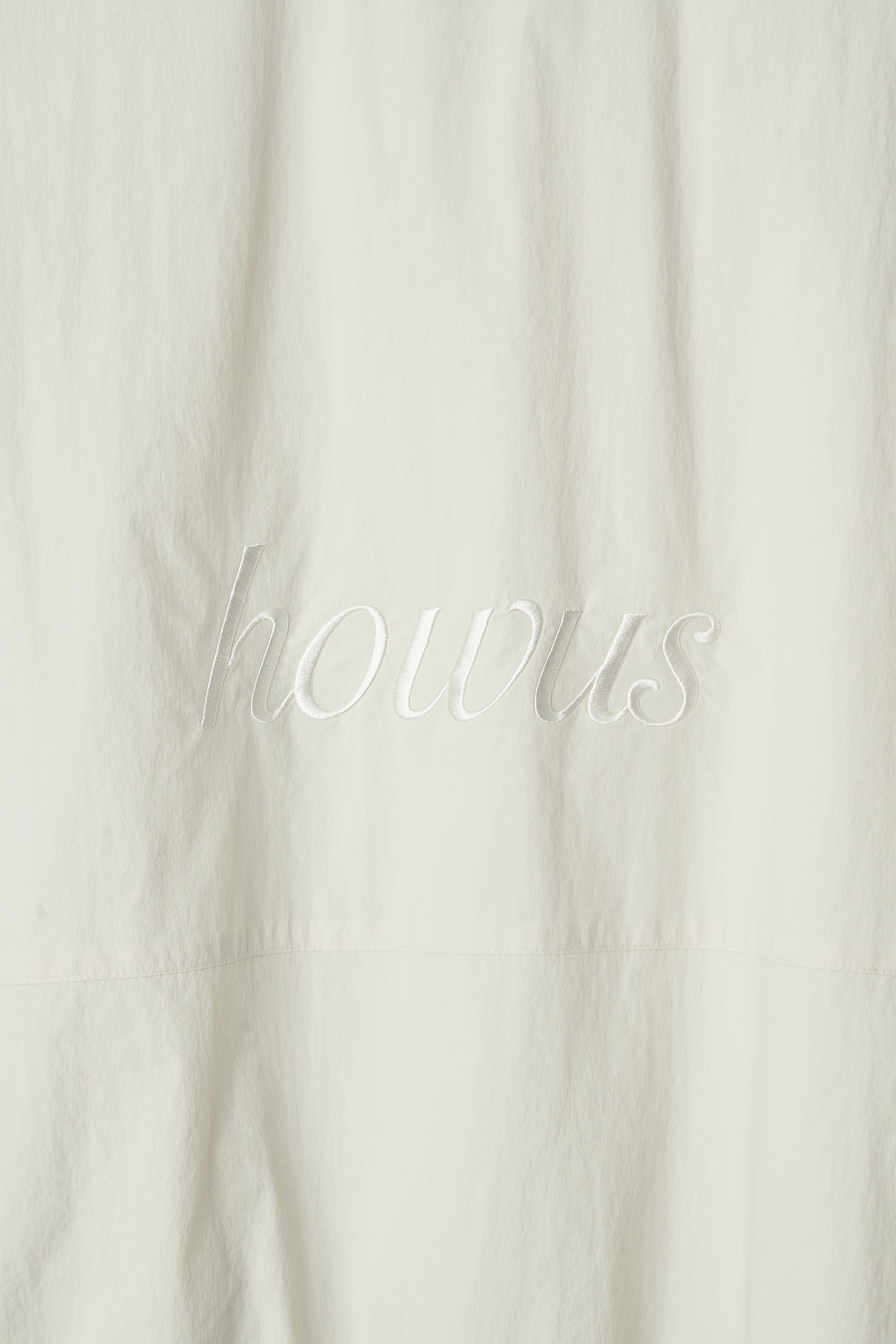 color_cloudy_white