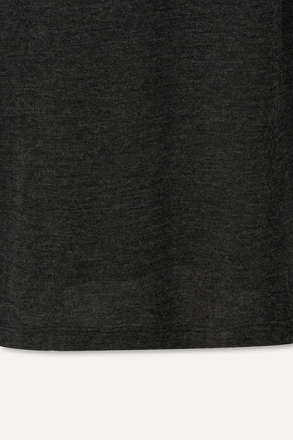 color_charcoal
