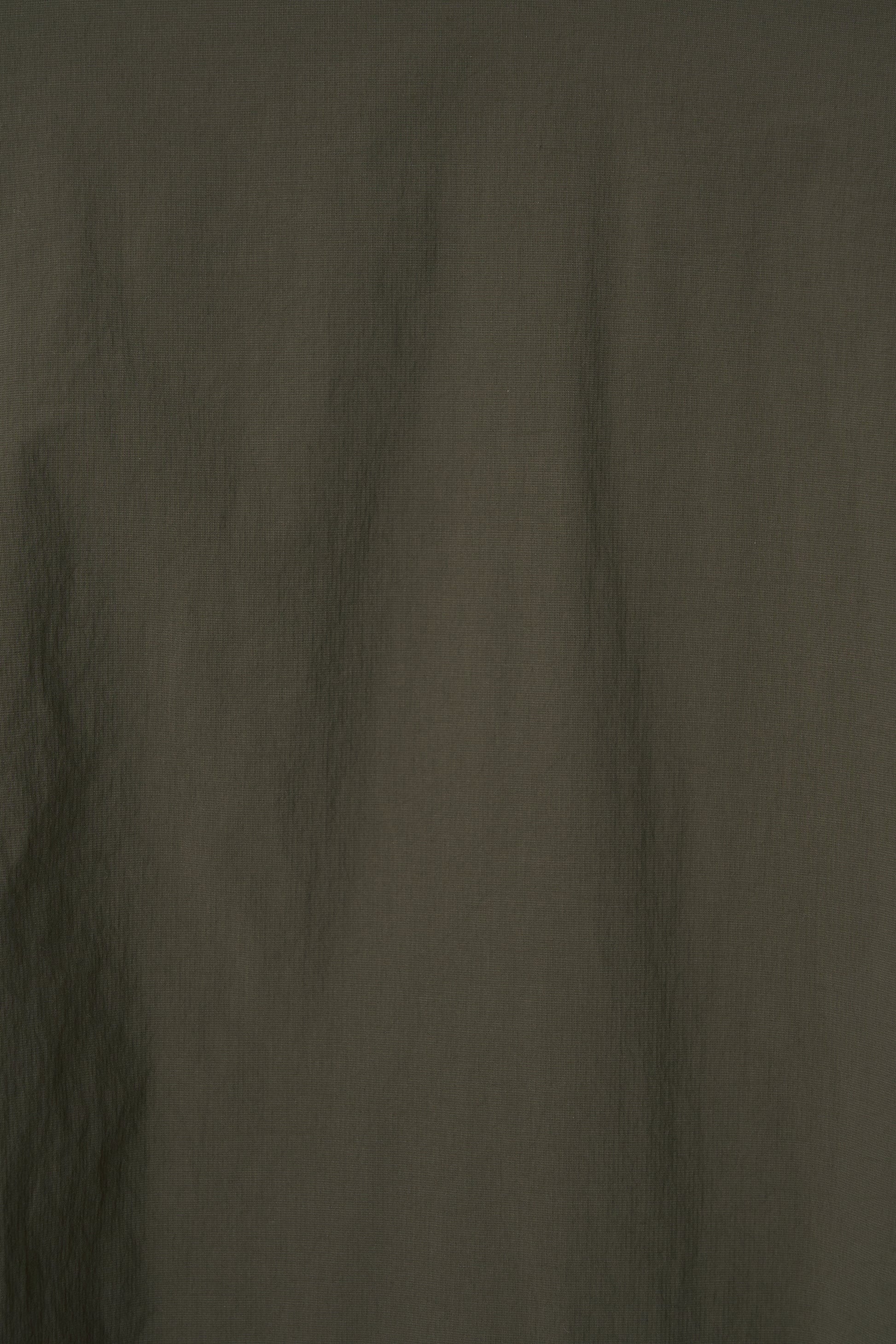 color_khaki
