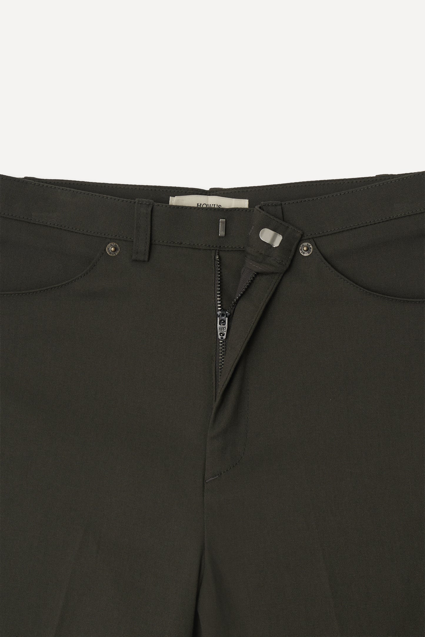 color_khaki
