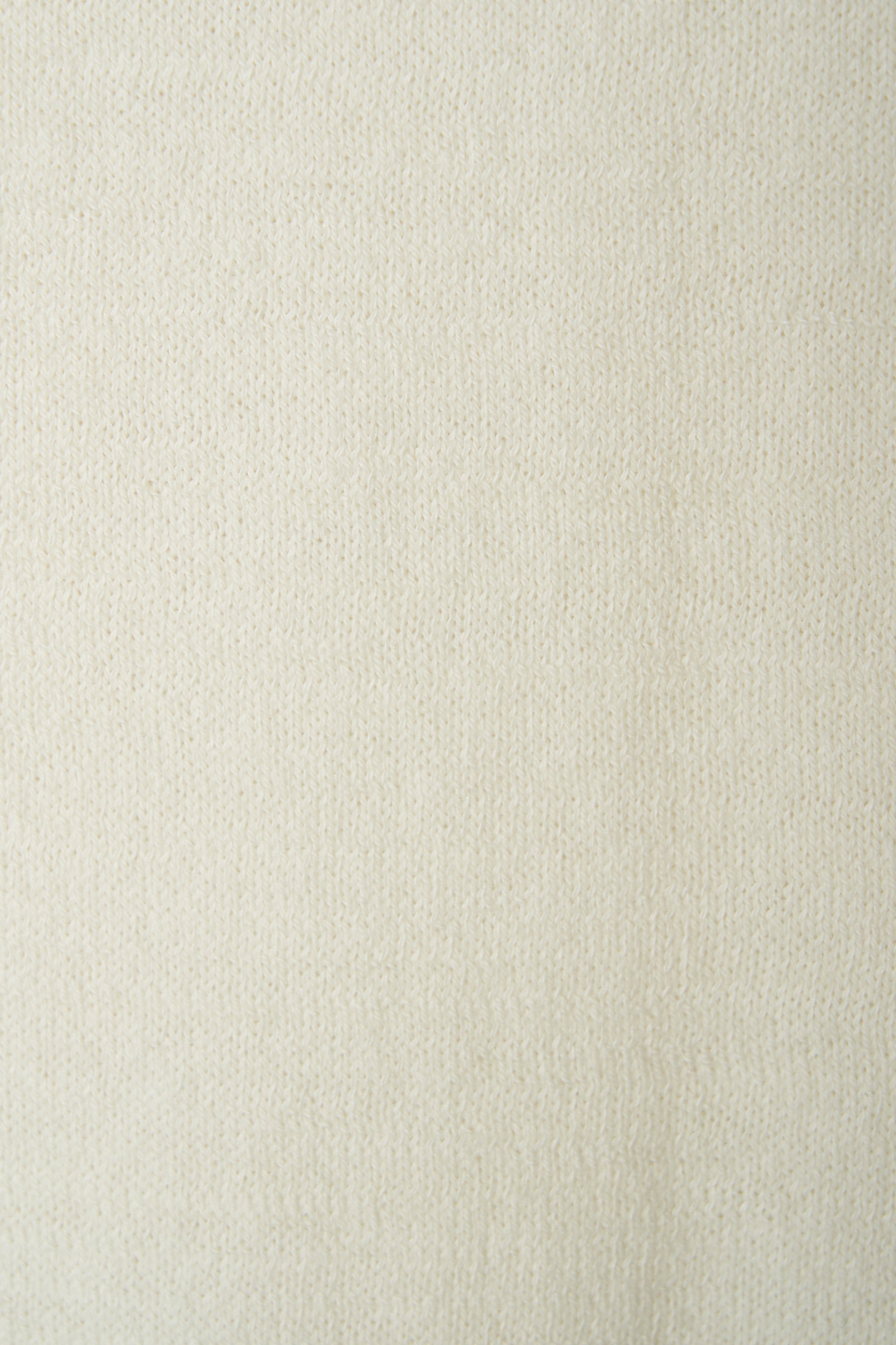 color_ivory