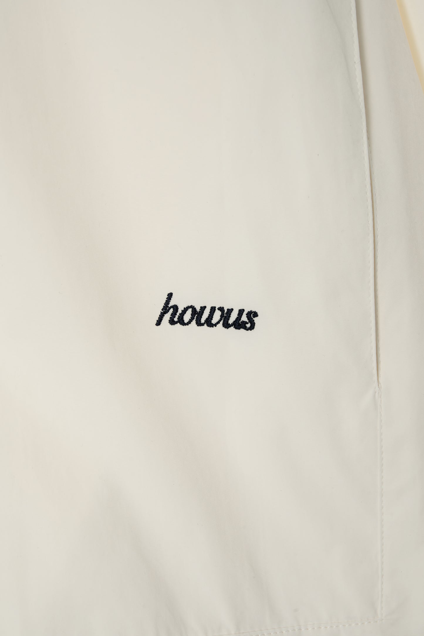 color_ivory