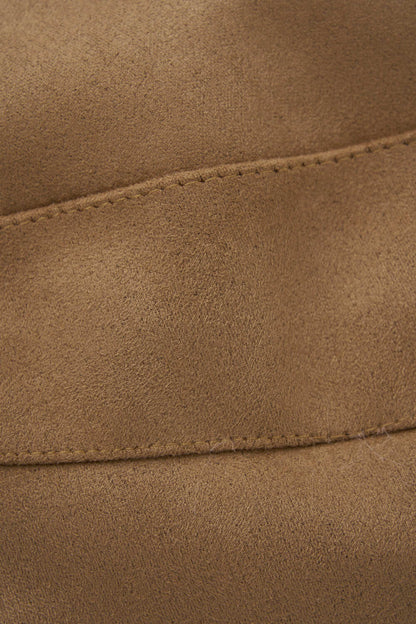 color_camel