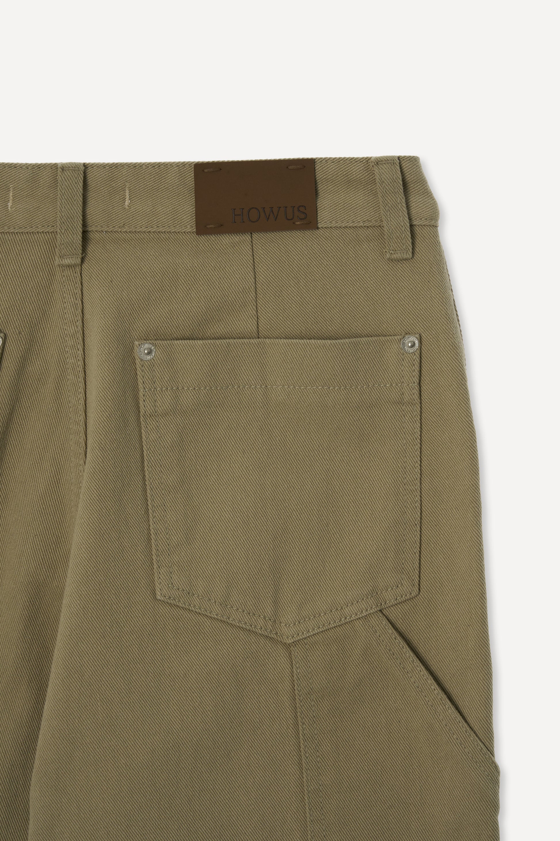 color_beige